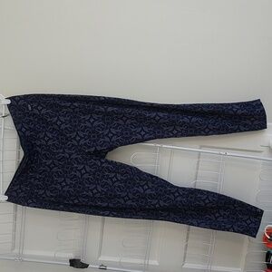 Patagonia Women’s Capilene Midweight Bottoms Arctic Ox Geo NWT